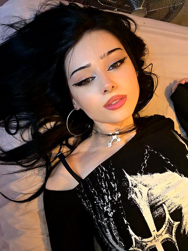 xoreniiiiii instagram image archive image