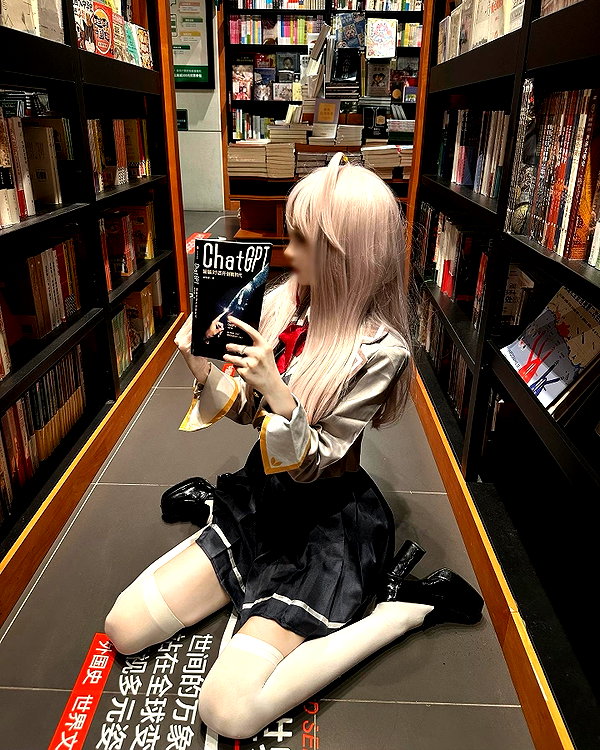 gallery_cosplayer instagram image archive image