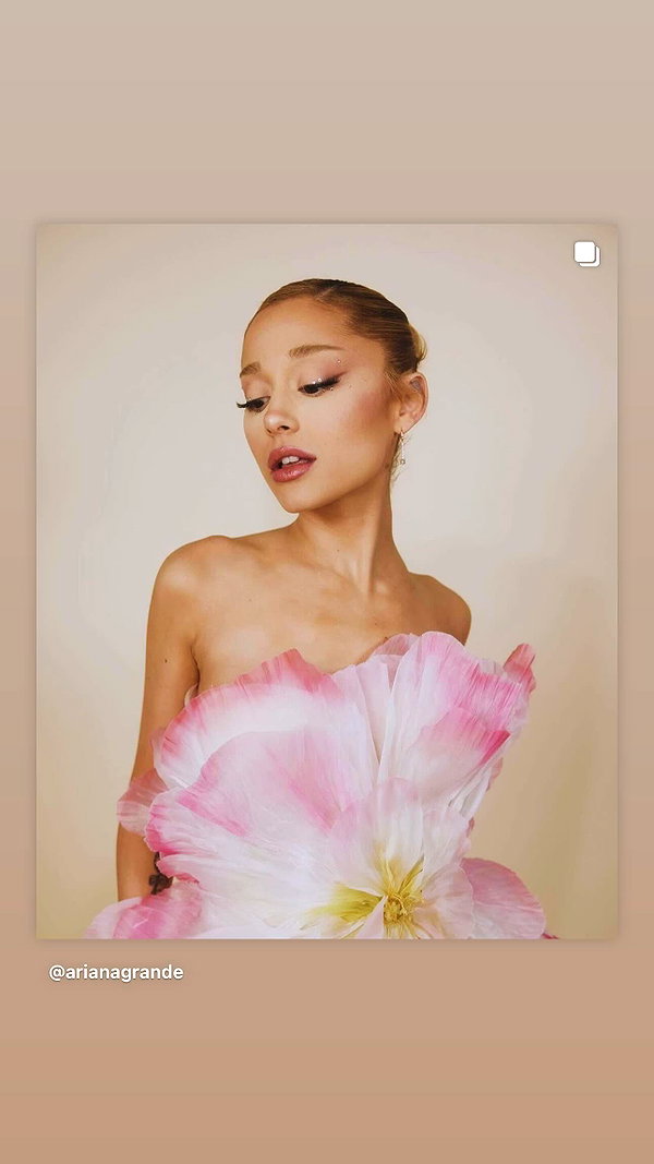 arianagrande instagram image archive image