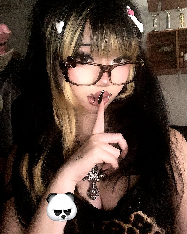 vixeniaaa instagram image archive image