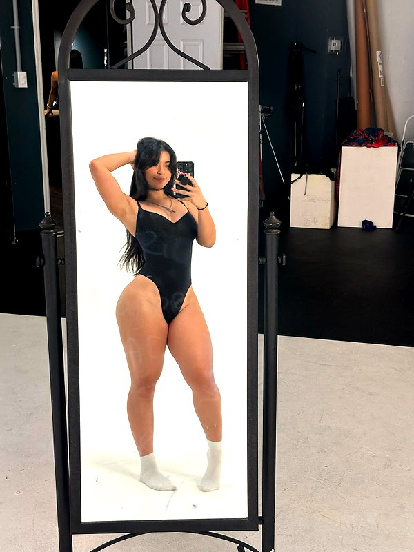 aishahsofey instagram image archive image