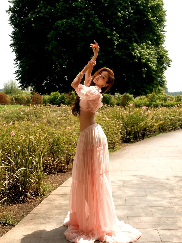 lyhythuedoxinh instagram image archive image