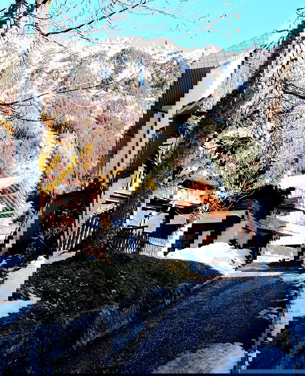 giangg._ giangg._ archive image