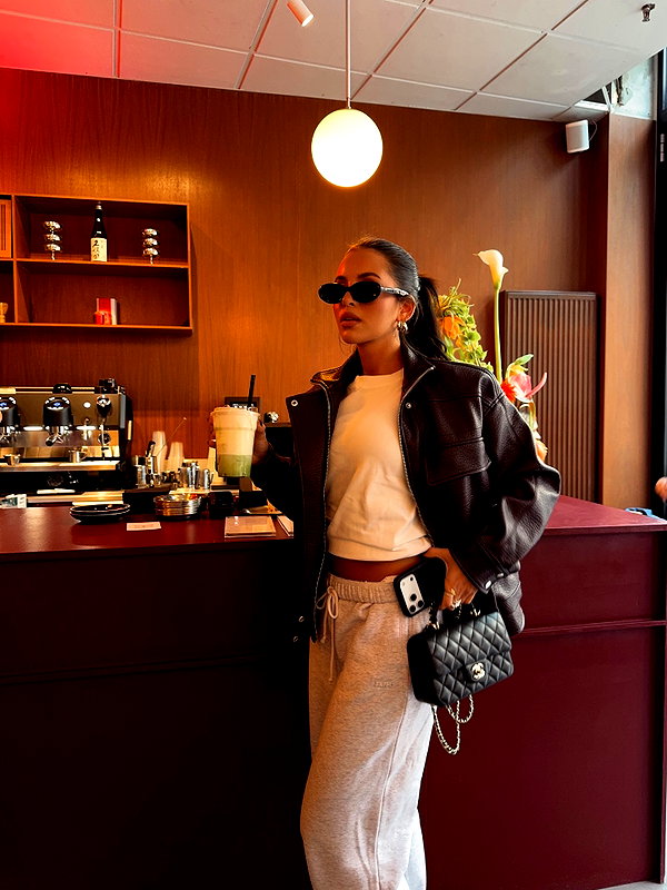 zoeliss instagram image archive image
