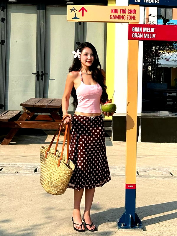 lyhythuedoxinh instagram image archive image