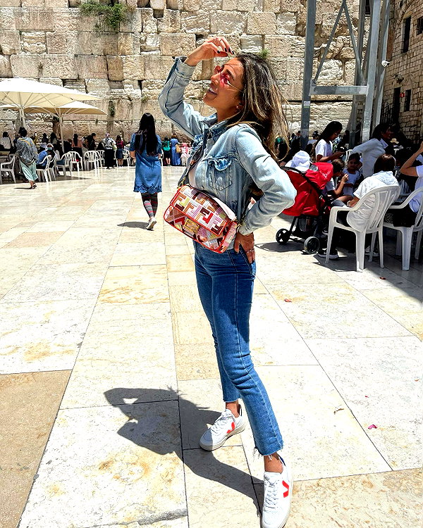 annezivi instagram image archive image