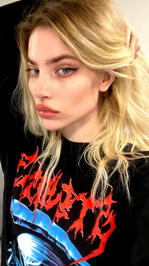 alien.hanna instagram image archive image