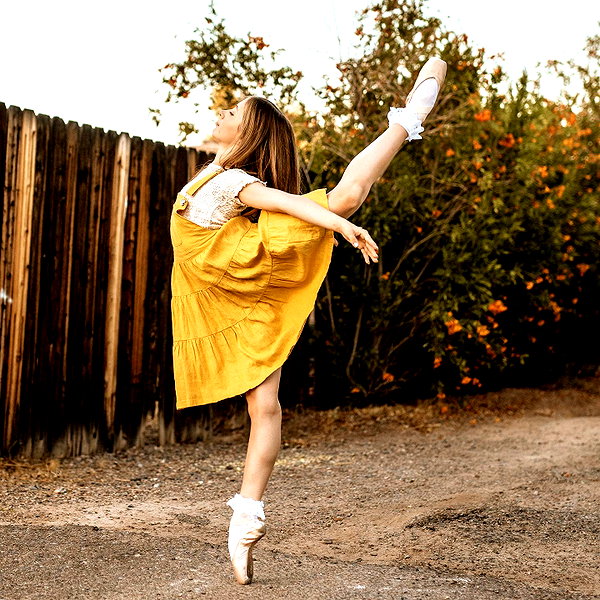 ellianawalmsley instagram image archive image