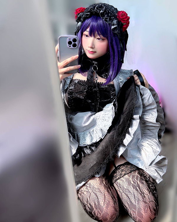 purinn_cos instagram image archive image