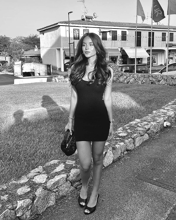 zoeliss instagram image archive image