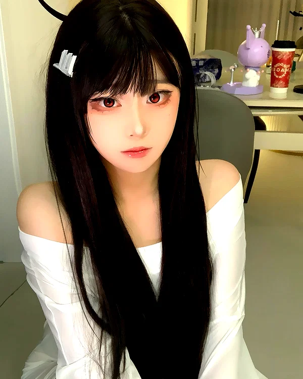 yingyinng_ instagram image archive image