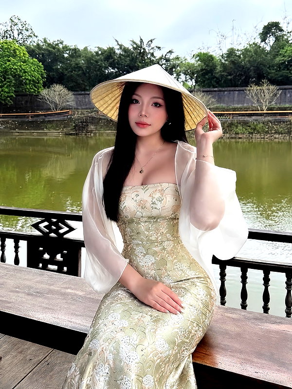 lyhythuedoxinh instagram image archive image