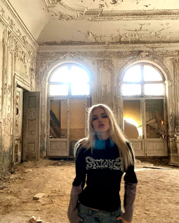 anya4everr instagram image archive image