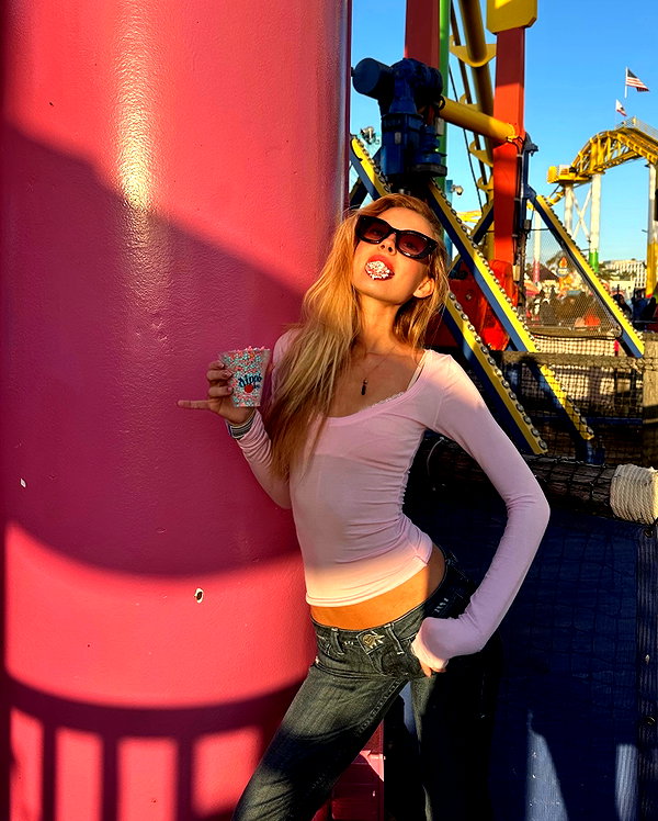 elizabethcampbelljones instagram image archive image