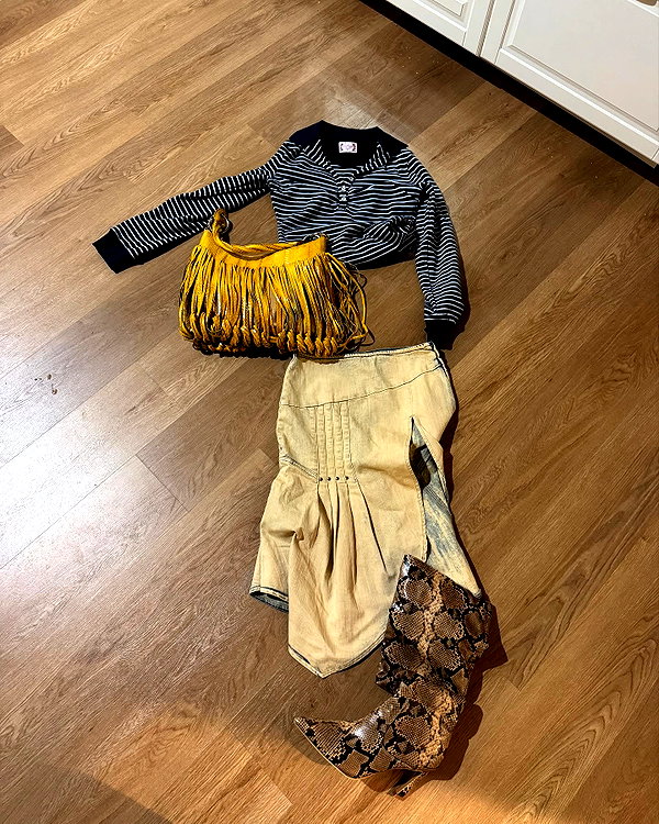 ellachristo instagram image archive image