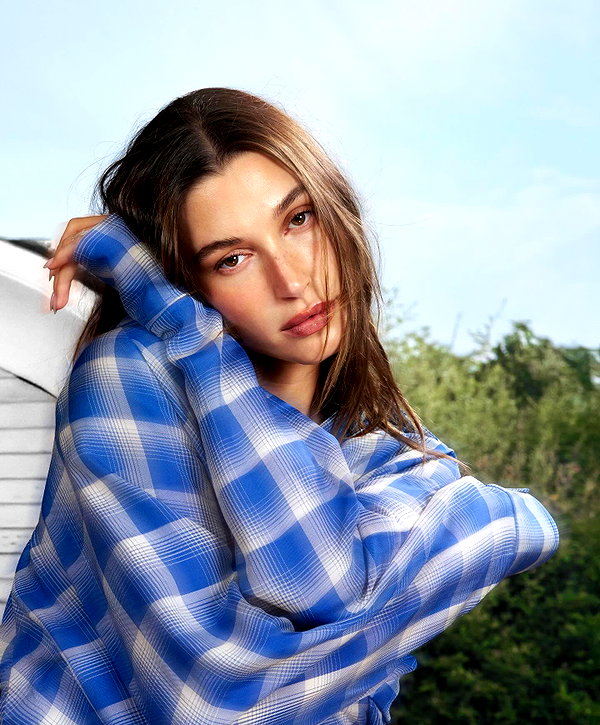 haileybieber instagram image archive image