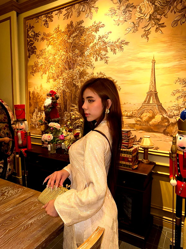lyhythuedoxinh instagram image archive image