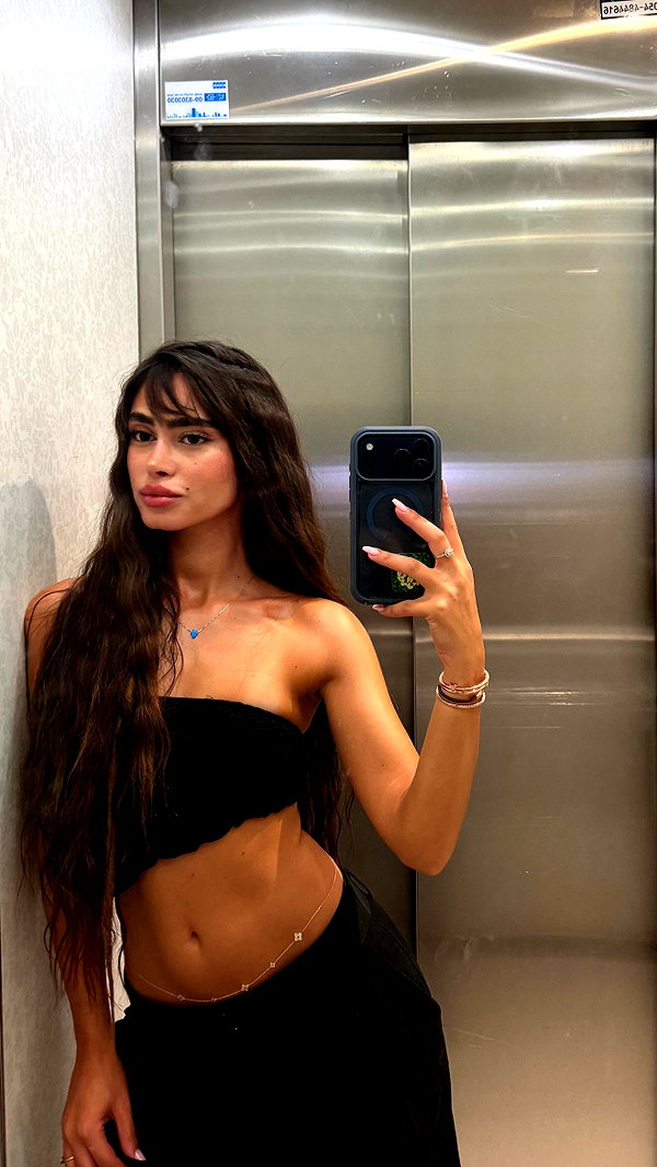 Archived image from @_lironatias on Instagram