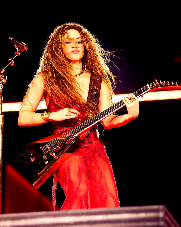 shakira instagram image archive image