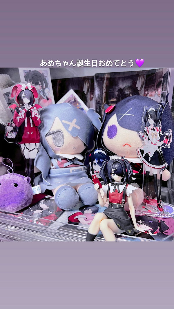 purinn_cos instagram image archive image