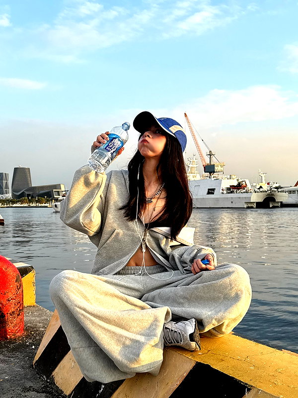 badthingalwaysg instagram image archive image