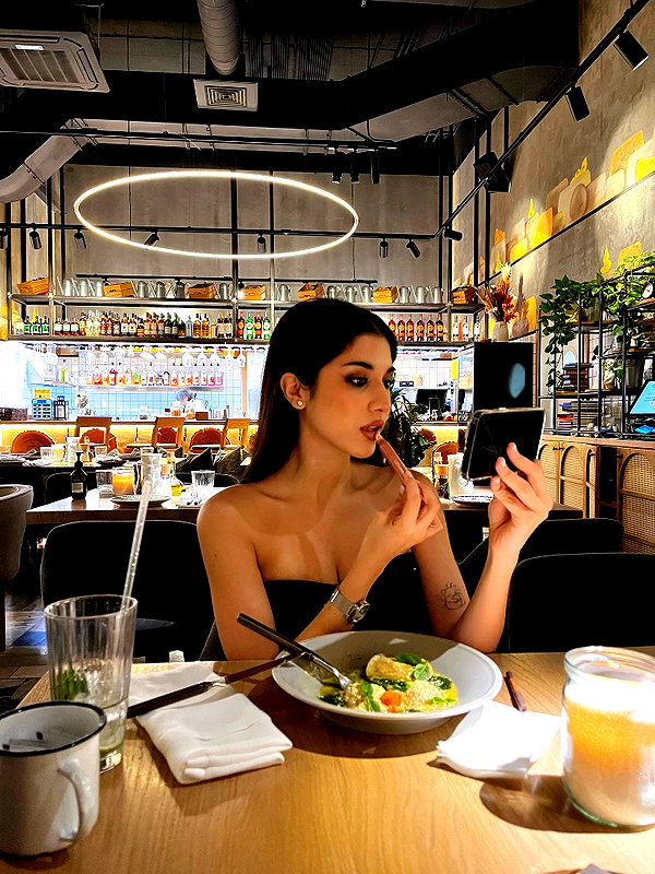 owlydiaa instagram image archive image