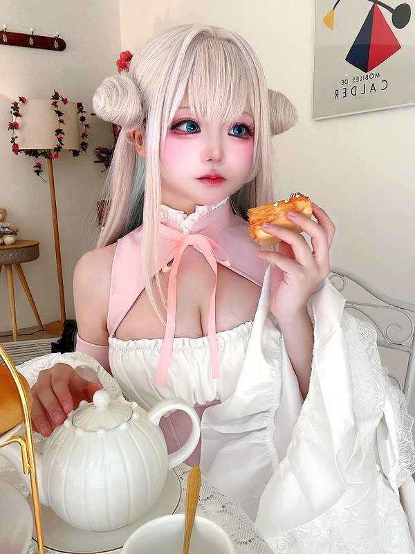 _mewcos instagram image archive image