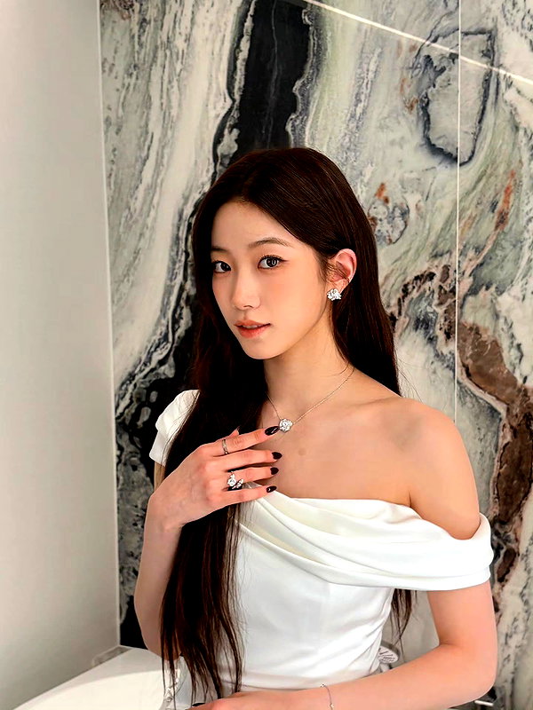 zuhazana instagram image archive image