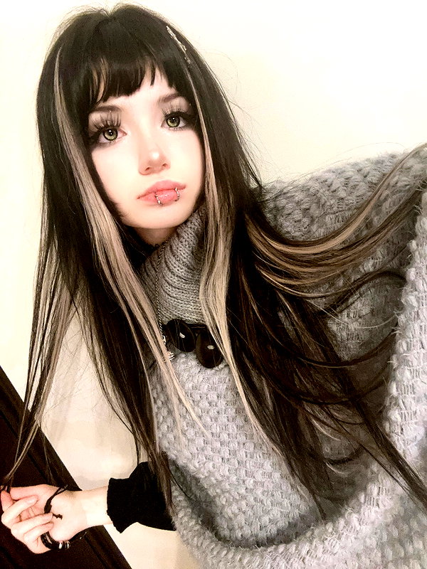 mie.llune instagram image archive image