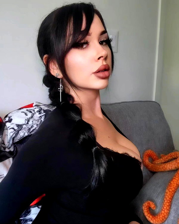 rixiadigivolved instagram image archive image