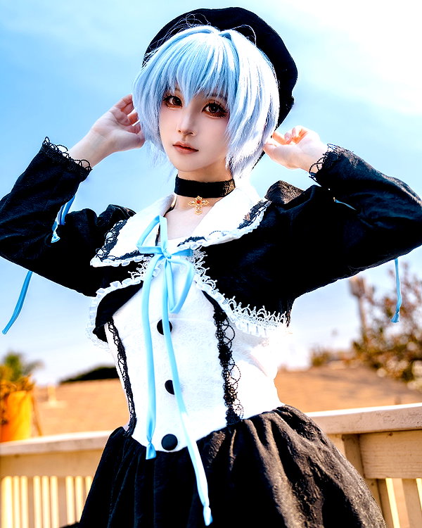 miee_cos instagram image archive image