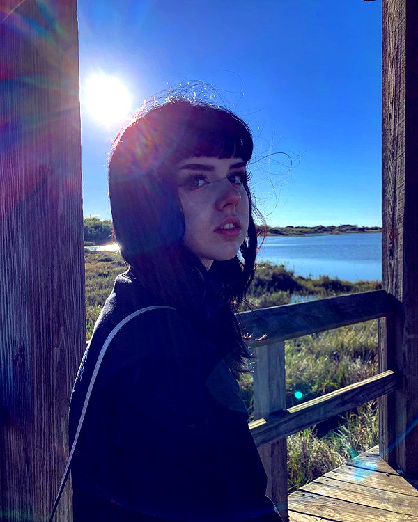 yeahimcaroline instagram image archive image