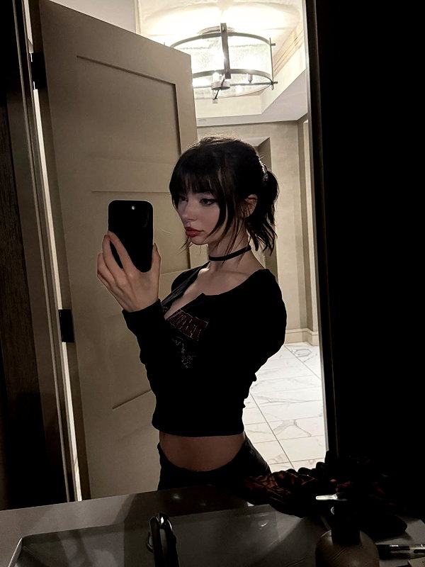 renhollister renhollister archive image