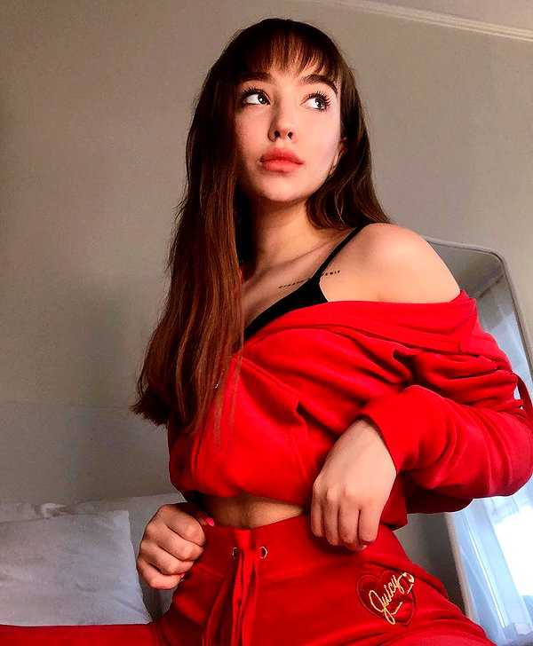 veroni22ka instagram image archive image