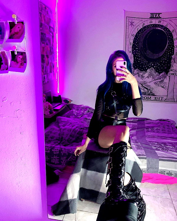 jadelaverne instagram image archive image