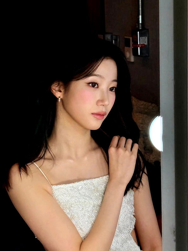 zuhazana instagram image archive image