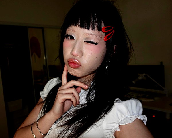 baldbangbaddie instagram image archive image