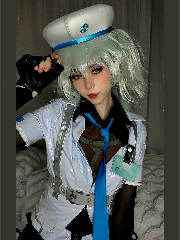 duckie.cos instagram image archive image