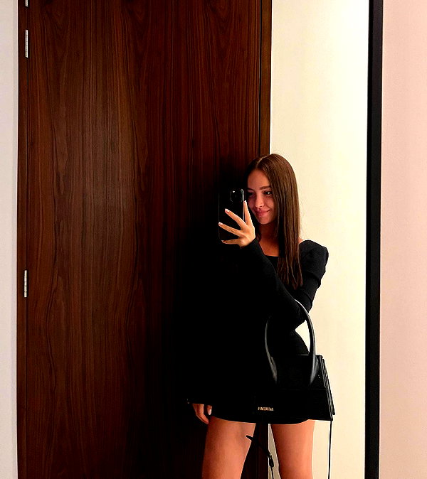 veroni22ka instagram image archive image
