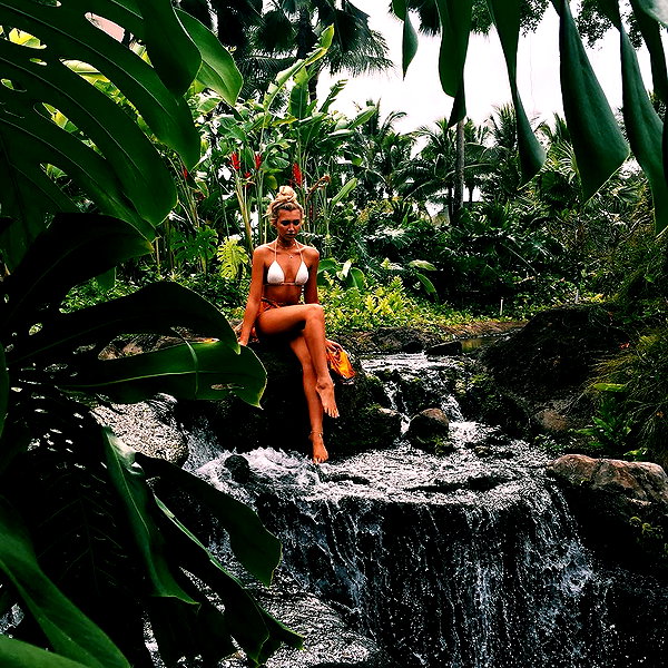 gabbyepstein instagram image archive image