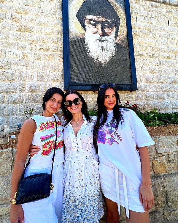 godbless_jess instagram image archive image