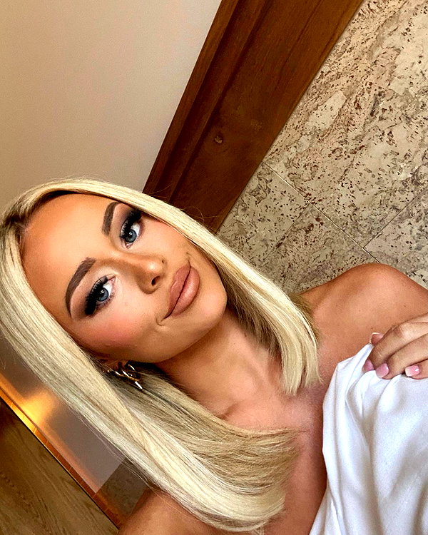 allieauton instagram image archive image