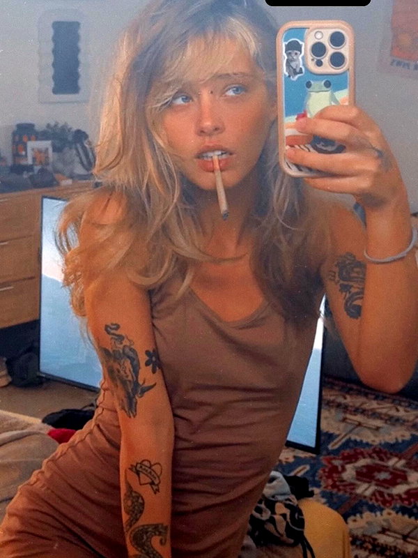 ronyida_ instagram image archive image