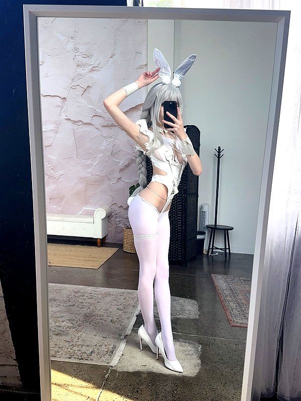 melondoki instagram image archive image