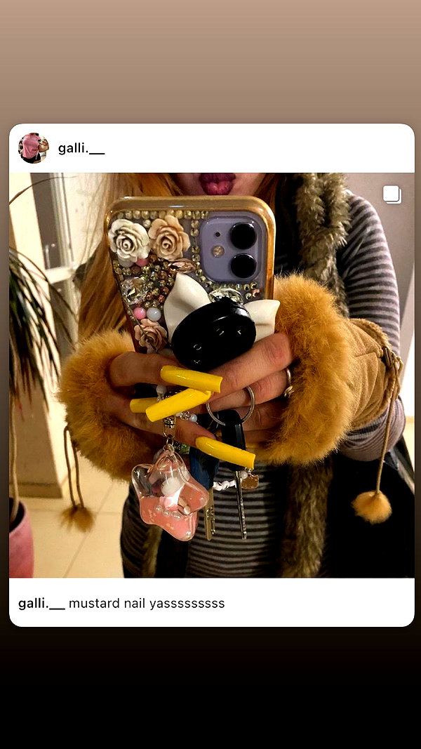 babynympho_archive instagram image archive image