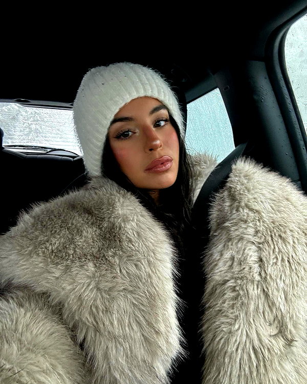 zoeliss instagram image archive image