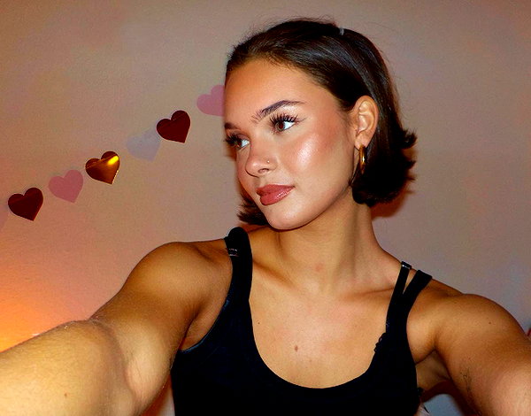 emmaaurora instagram image archive image