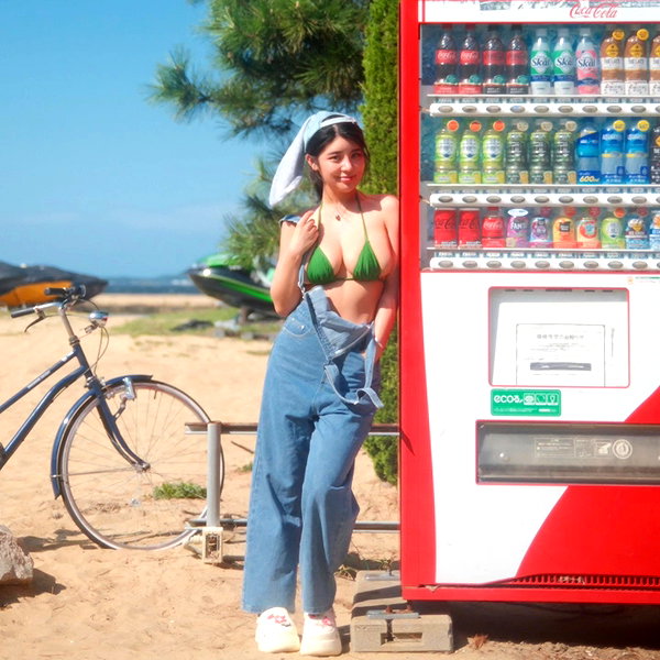 ro_bbin123 instagram image archive image