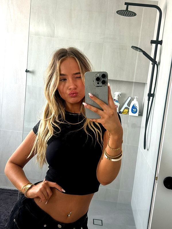 0emmamac instagram image archive image