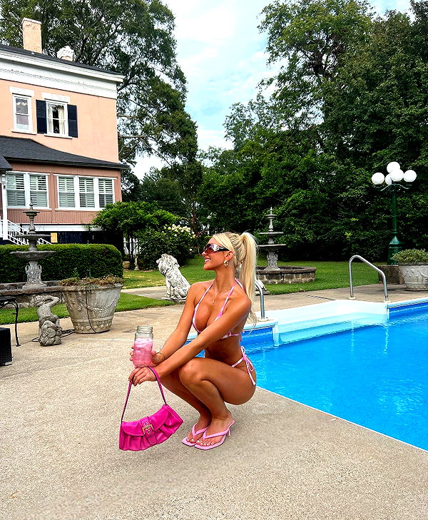 marissaayerss instagram image archive image